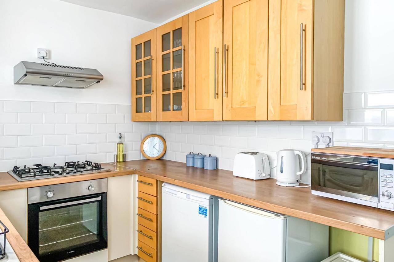 The Groves - Quaint Victorian Home - Free Parking York Extérieur photo